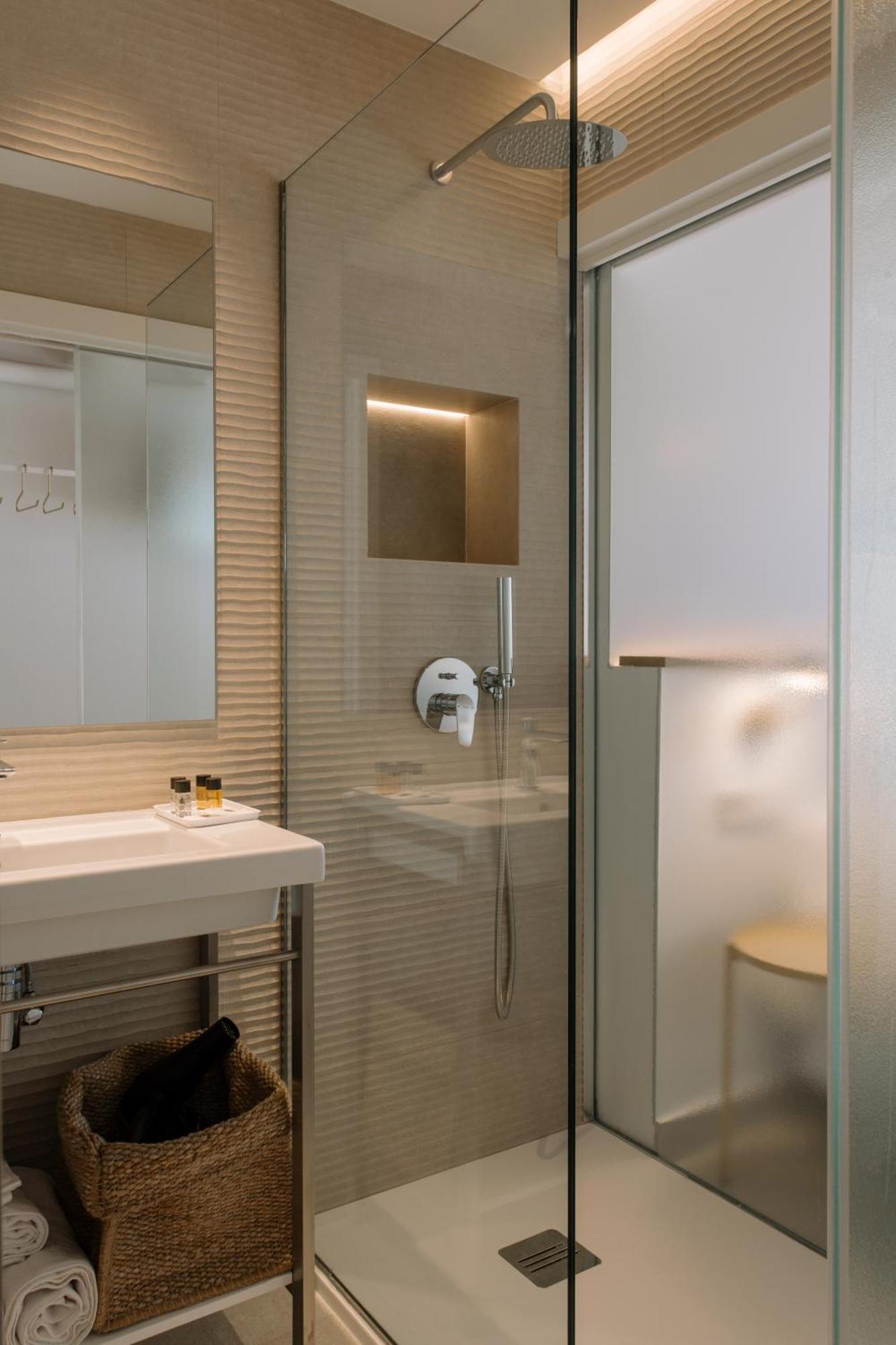 Mare Apartament *
